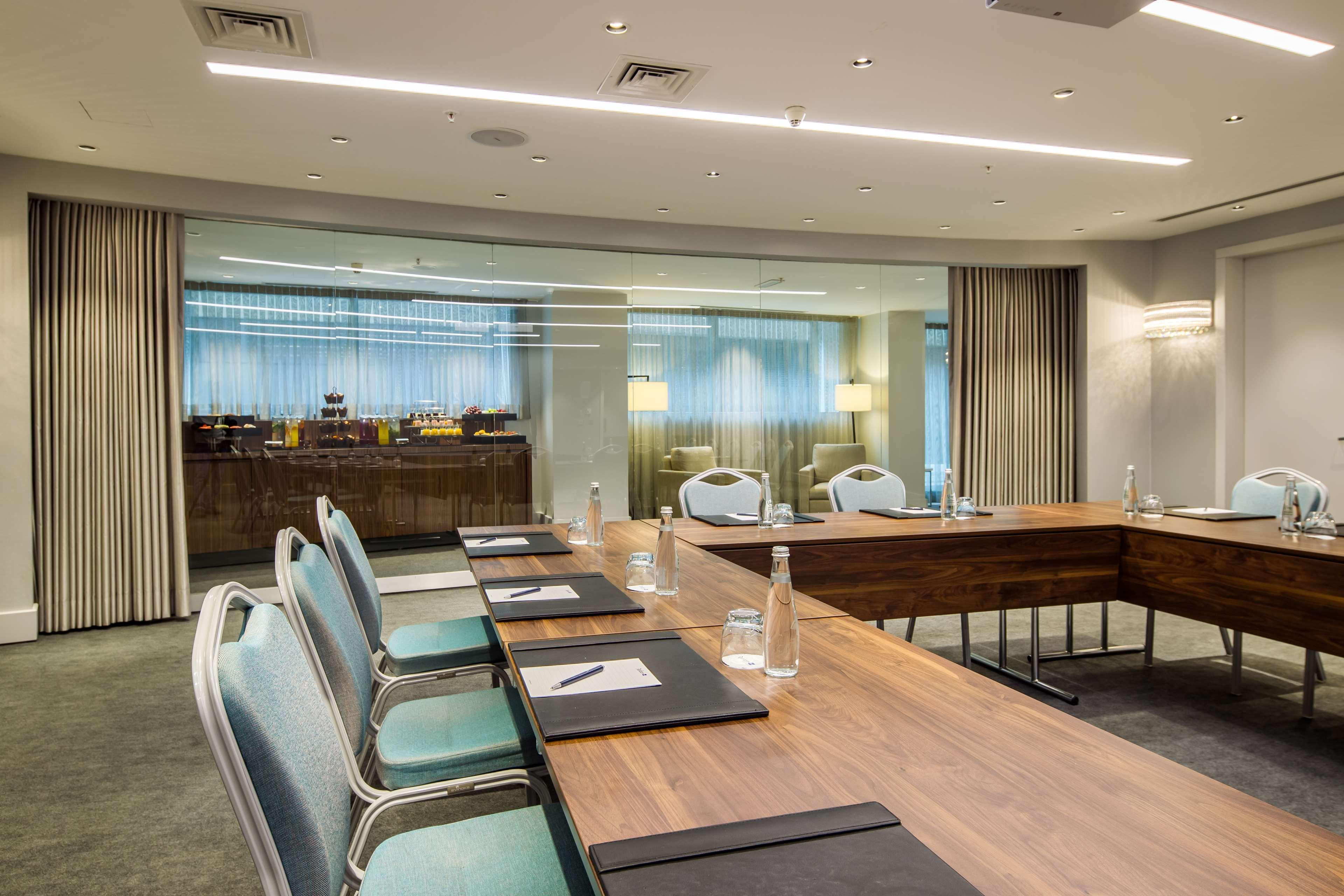Radisson Blu Bosphorus Hotel Istambul Exterior foto Meeting room